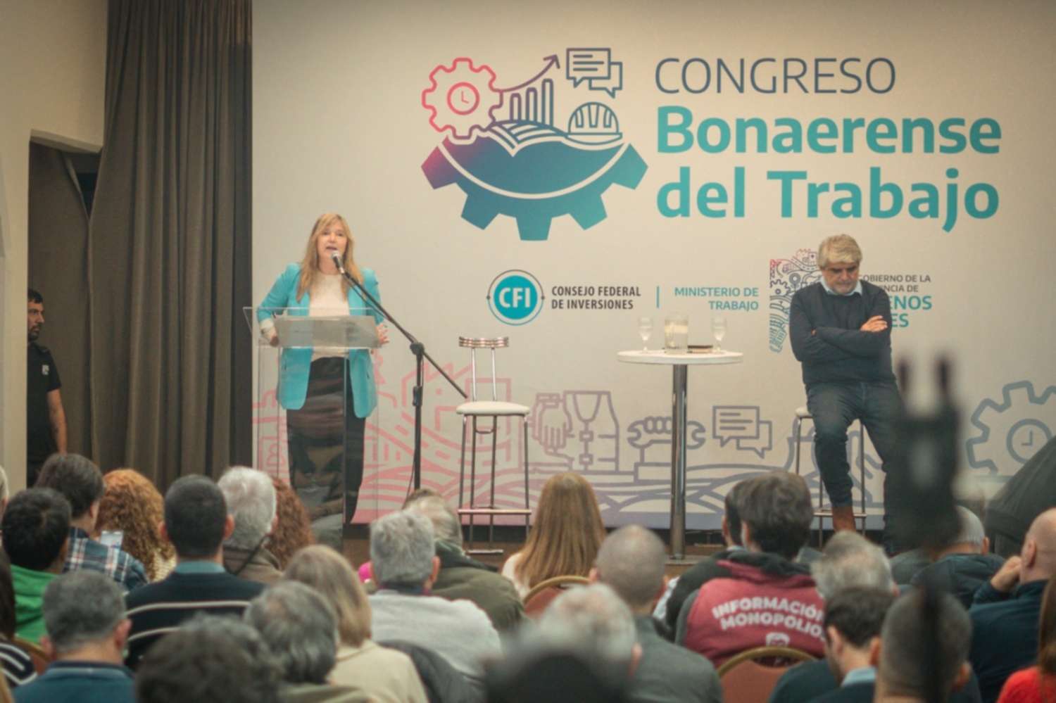 En el inicio del Congreso Bonaerense del Trabajo, se denunció que se vive “un industricid…