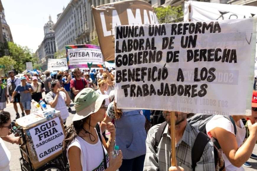 Milei posterga el FAL: el sistema que busca reemplazar las indemnizaciones regirá en 2027...