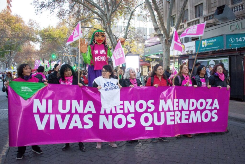 La FJA convoca a la marcha del Ni Una Menos y eleva el pedido de Justicia por “el brutal femicidio” de Agos...