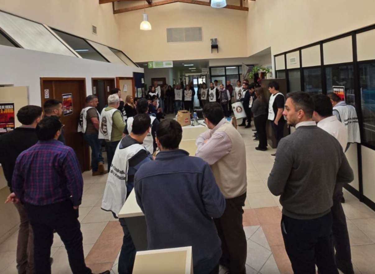 Judiciales fueguinos endurecen su postura y amplían su plan de lucha para exigir una recomposición salarial