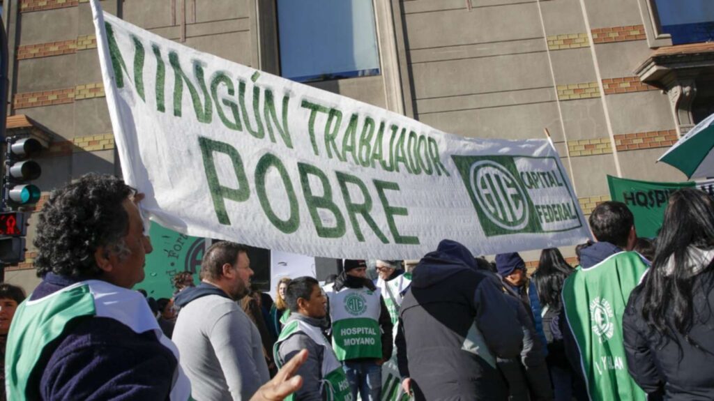 Estatales esperan que el acuerdo universitario genere un “efecto contagio” contra el techo salarial libertario